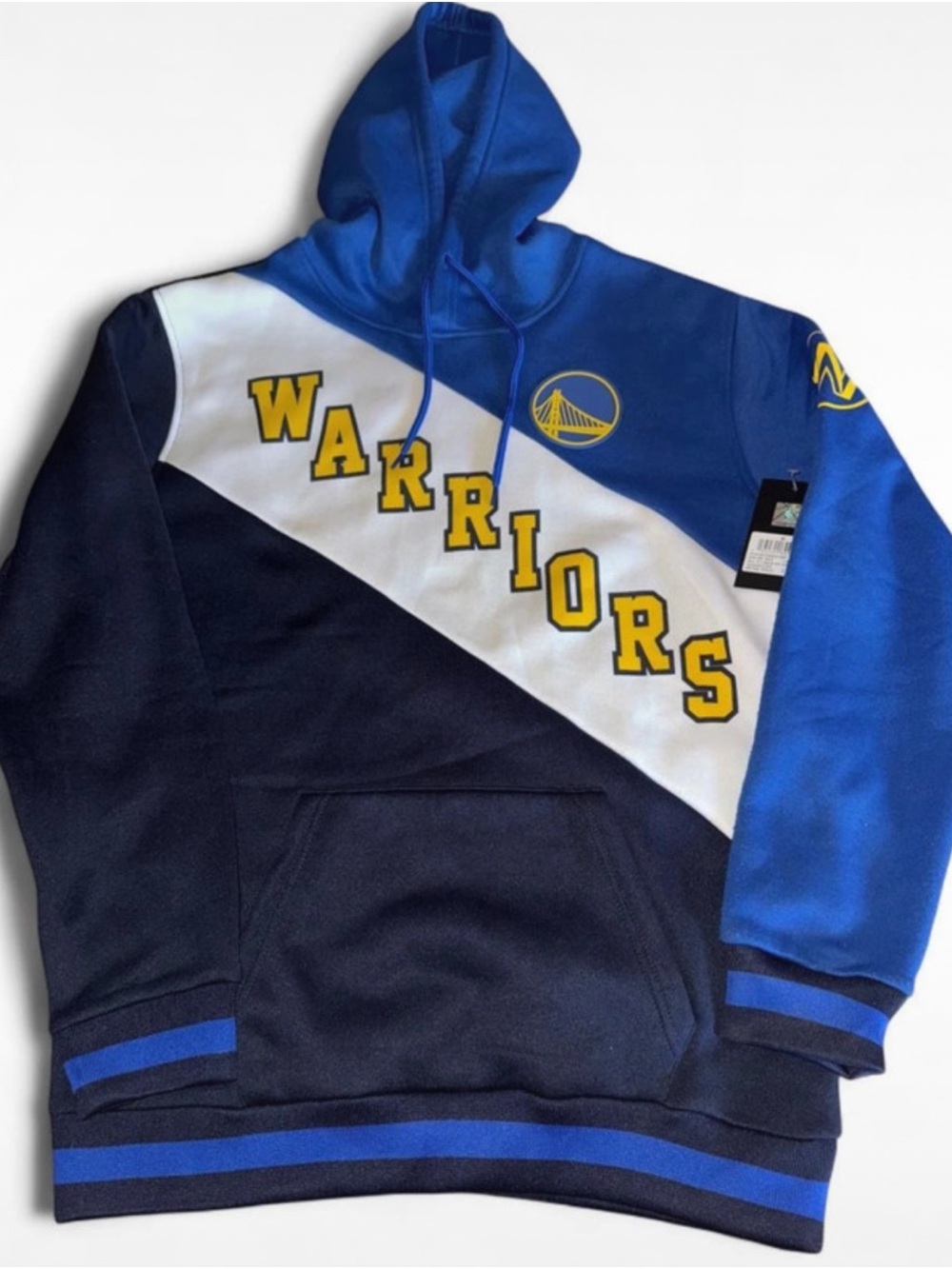 NWT NBA Golden State Warriors Blue Navy Pullover Hoodie with Yellow Logo